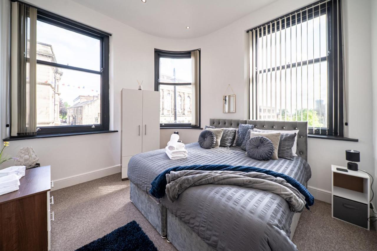 Cozy 1-Bedroom Apartment In The Heart Of Barnsley Town Centre Eksteriør billede