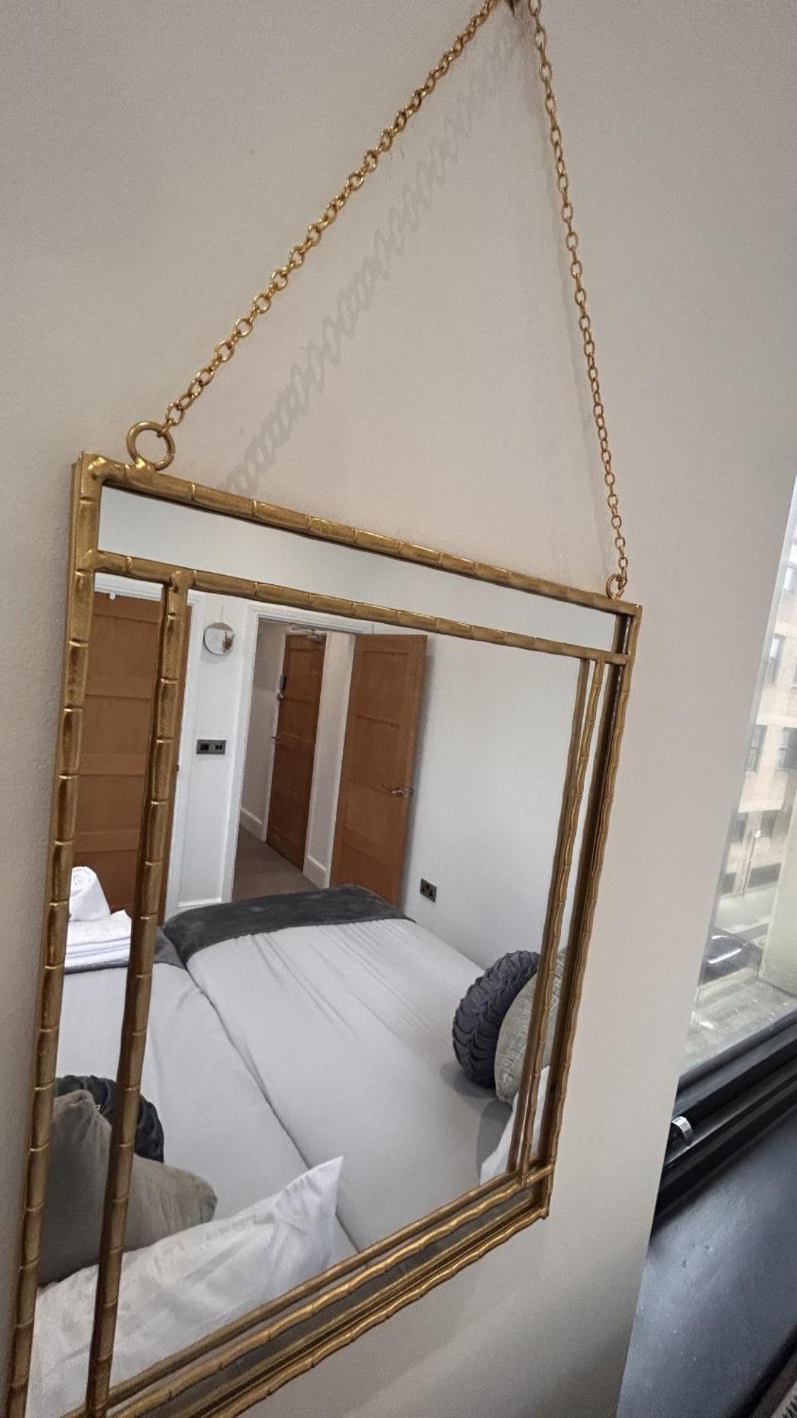 Cozy 1-Bedroom Apartment In The Heart Of Barnsley Town Centre Eksteriør billede